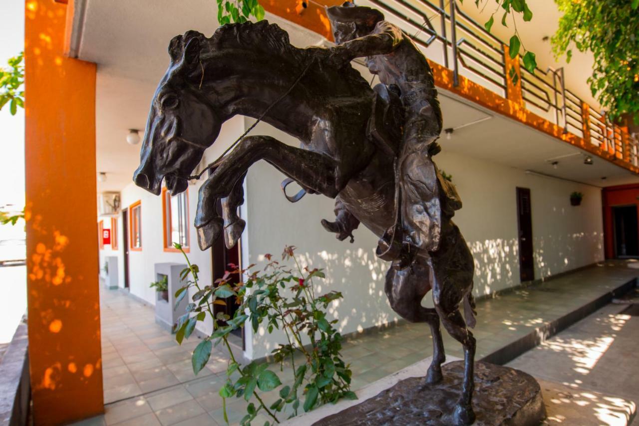 Hotel Cucapa Matamoros  Eksteriør billede